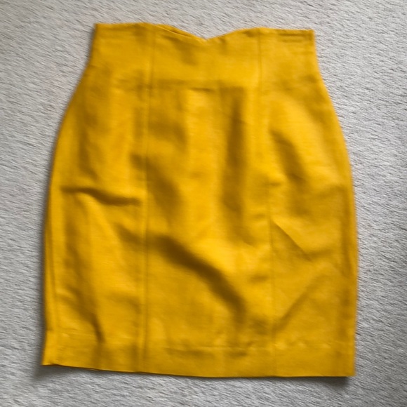 STUNNING Skirt & Jacket Suit - Picture 11 of 11